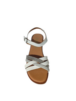 Sandalias Planas Tiras Cruzadas Brillo